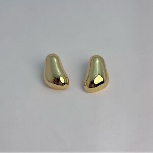 SHASHI Carter Drop Earring in Gold